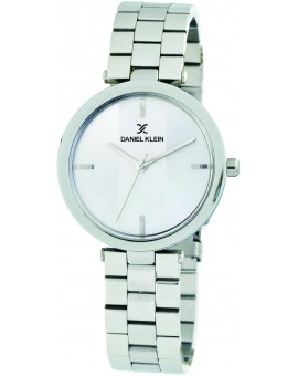 Montre femme Daniel Klein avec un magnifique bracelet diamètre 3,2 cm, garantie 2 ans.
