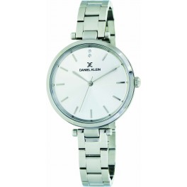 Montre femme Daniel Klein avec un magnifique bracelet diamètre 3 cm, garantie 2 ans.