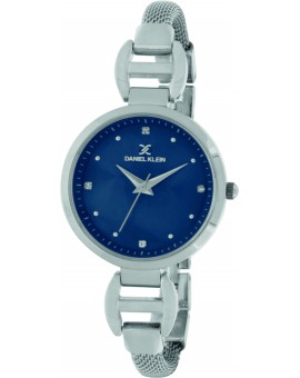 Montre femme Daniel Klein avec un magnifique bracelet souple très original diamètre 3 cm, garantie 2 ans.