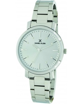 Montre femme Daniel Klein avec un magnifique bracelet diamètre 3 cm, garantie 2 ans.