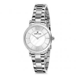 Montre femme Daniel Klein avec un magnifique bracelet diamètre 3 cm, garantie 2 ans.